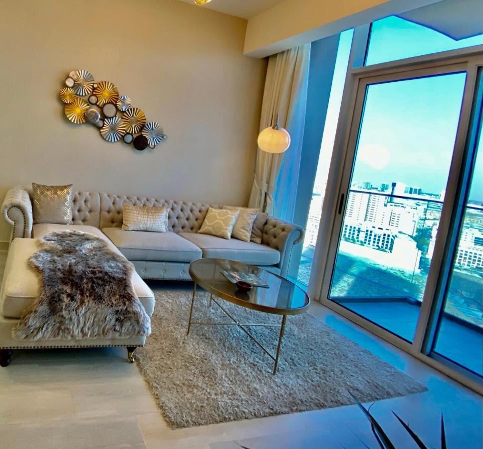 Apartment 1 Bedroom Albarsha 1 *