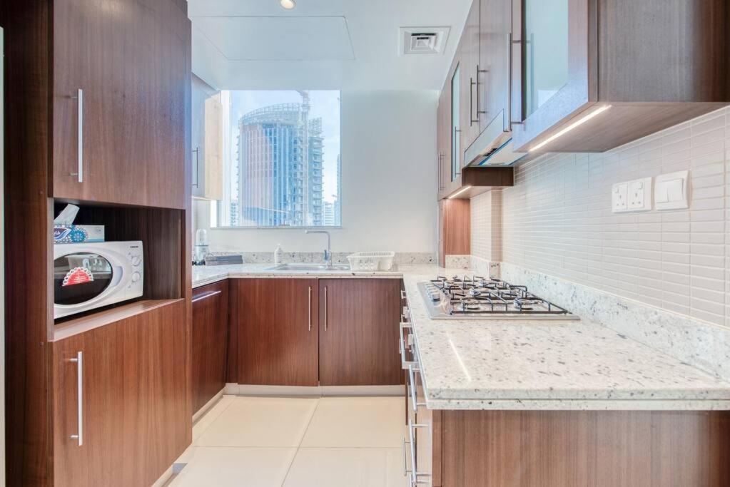 Apartment Luxury Level 12 On Boulevard Point Dubai