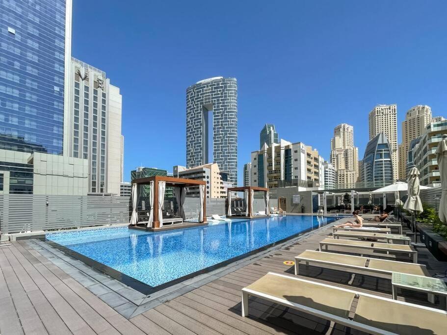 Funky Marina Outstanding Facilities Apartment