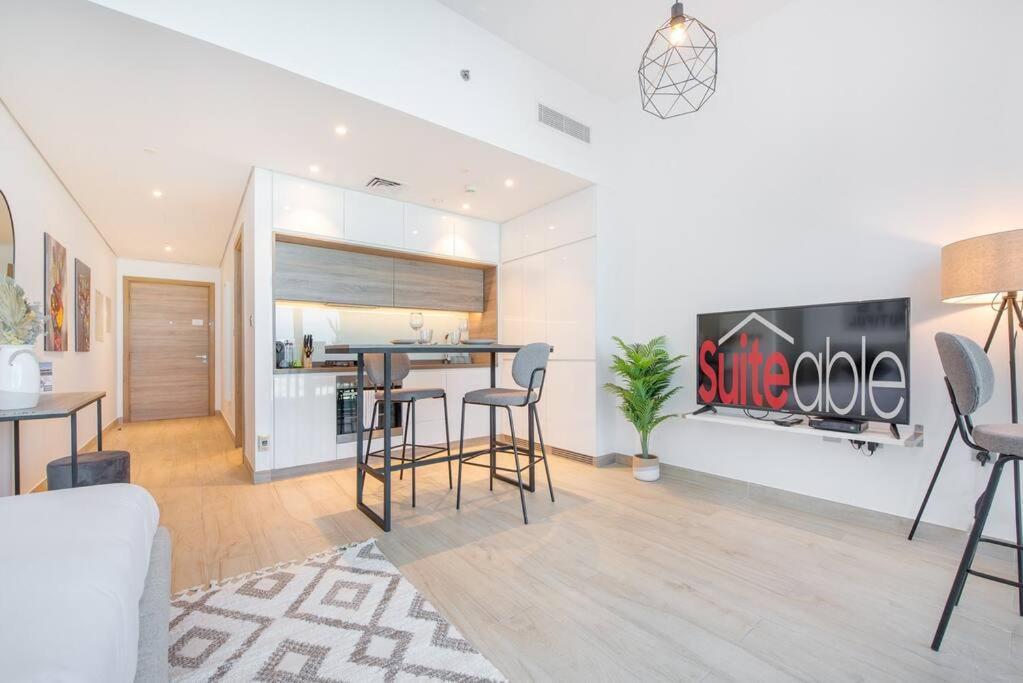 Funky Marina Outstanding Facilities Apartment