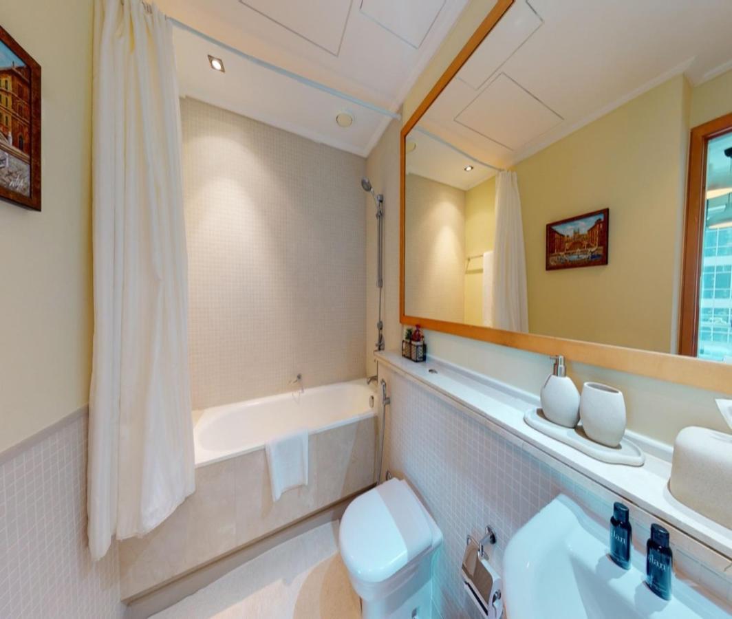 Apartment Hometown - Modern Spacious 2 Bedroom In Marina