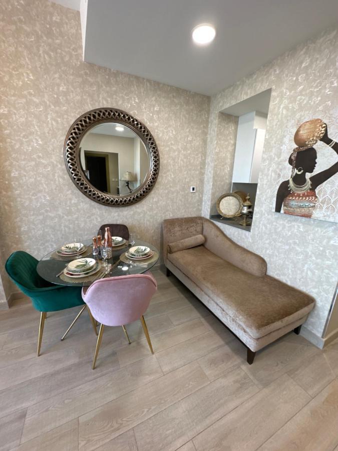1 Bedroom Albarsha 1 Apartment