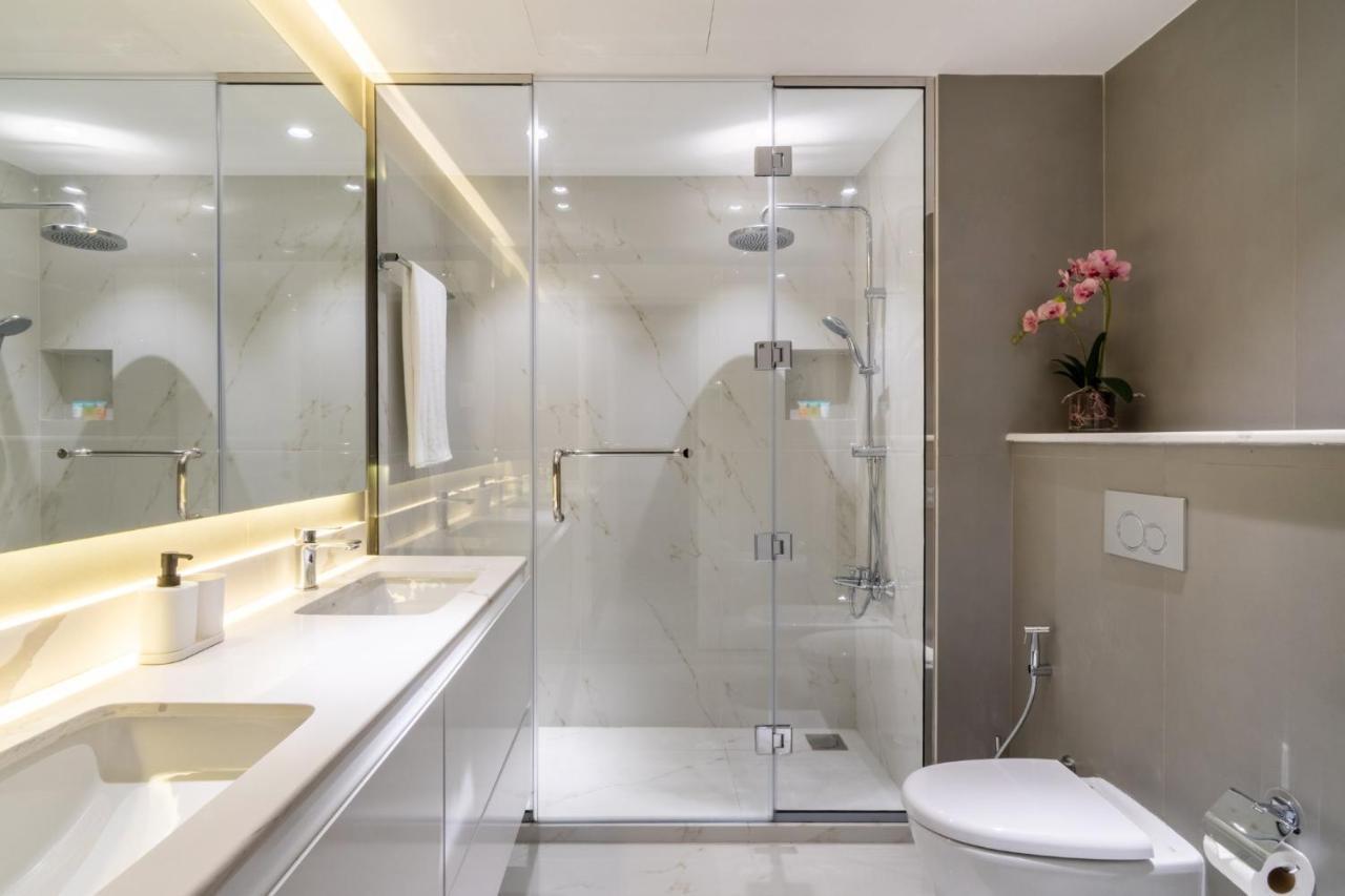 The Smart Concierge - Amwaj 4