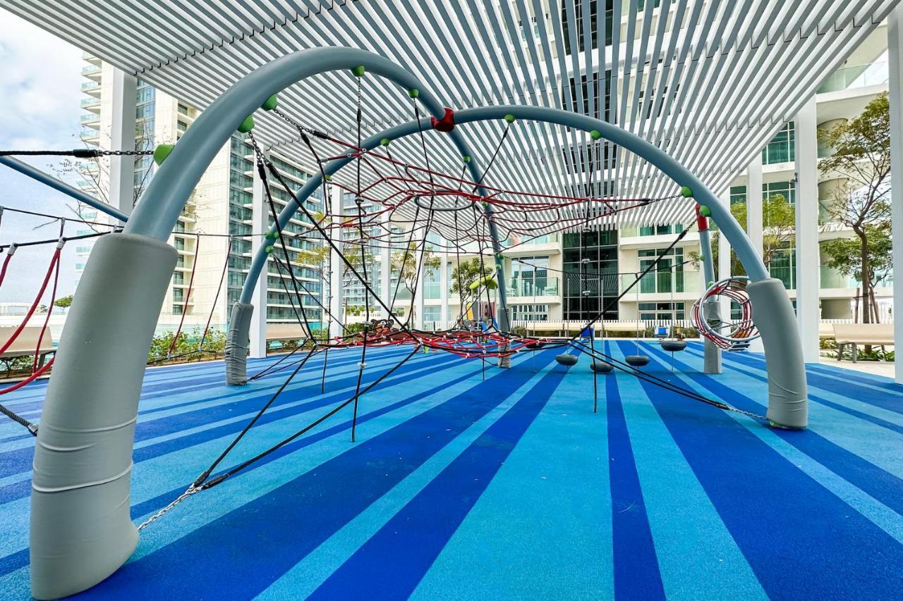 Apartment Glamorous 3br With Marina View Dubai