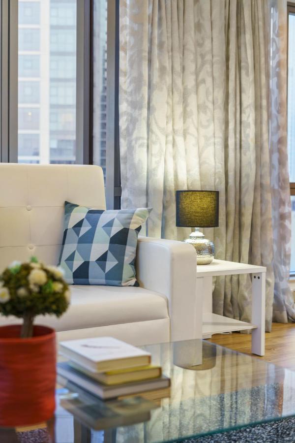 Contemporary & Roomy 2br With Burj Khalifa View *