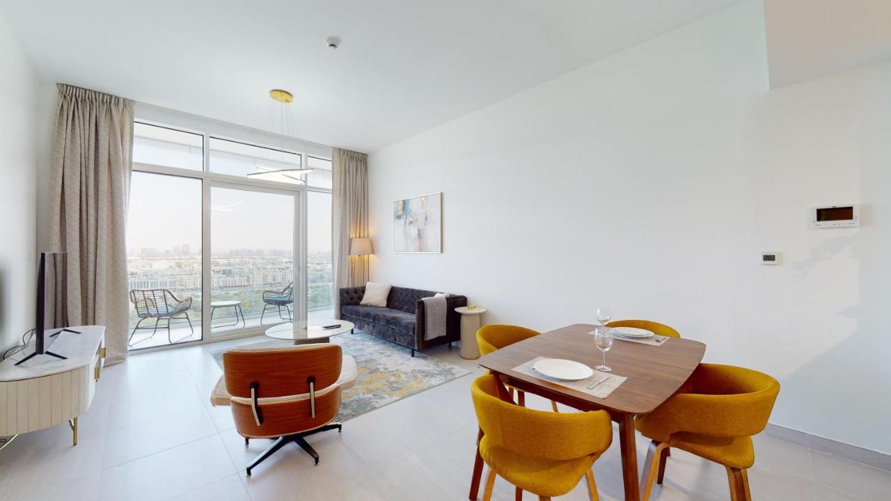 Cando - High End * Dubai