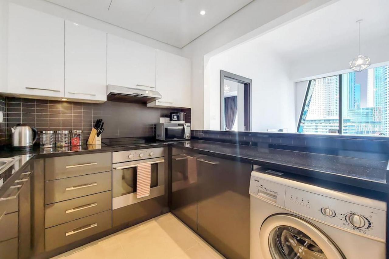 Silverene Tower B, Marina - Glamorous One Bedroom * Dubai