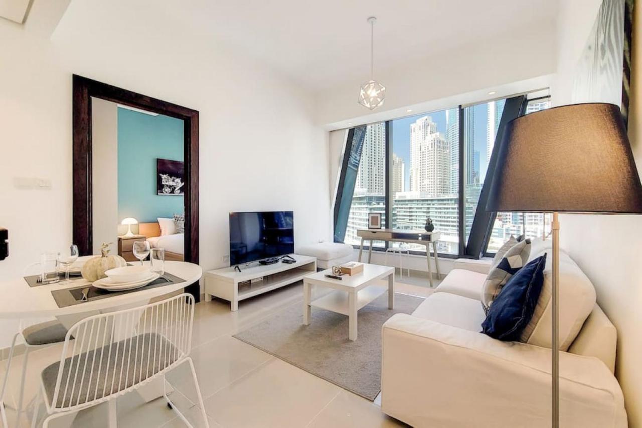 Silverene Tower B, Marina - Glamorous One Bedroom Dubai