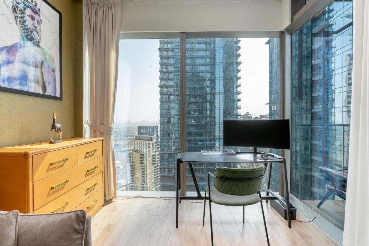 Apartment Vacay Lettings - In Marina Gate Living *