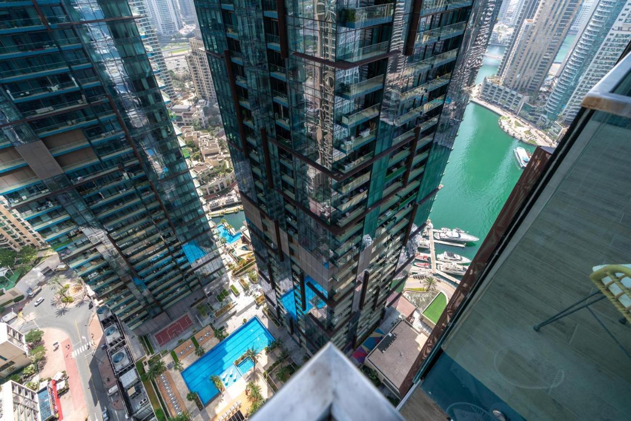 Vacay Lettings - In Marina Gate Living Apartment *