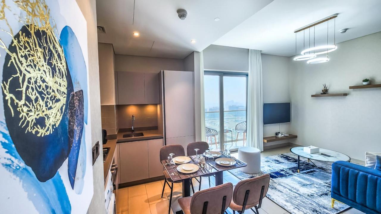 By Latinem Luxury 1br Cvr B1910 Near Burj Khalifa *