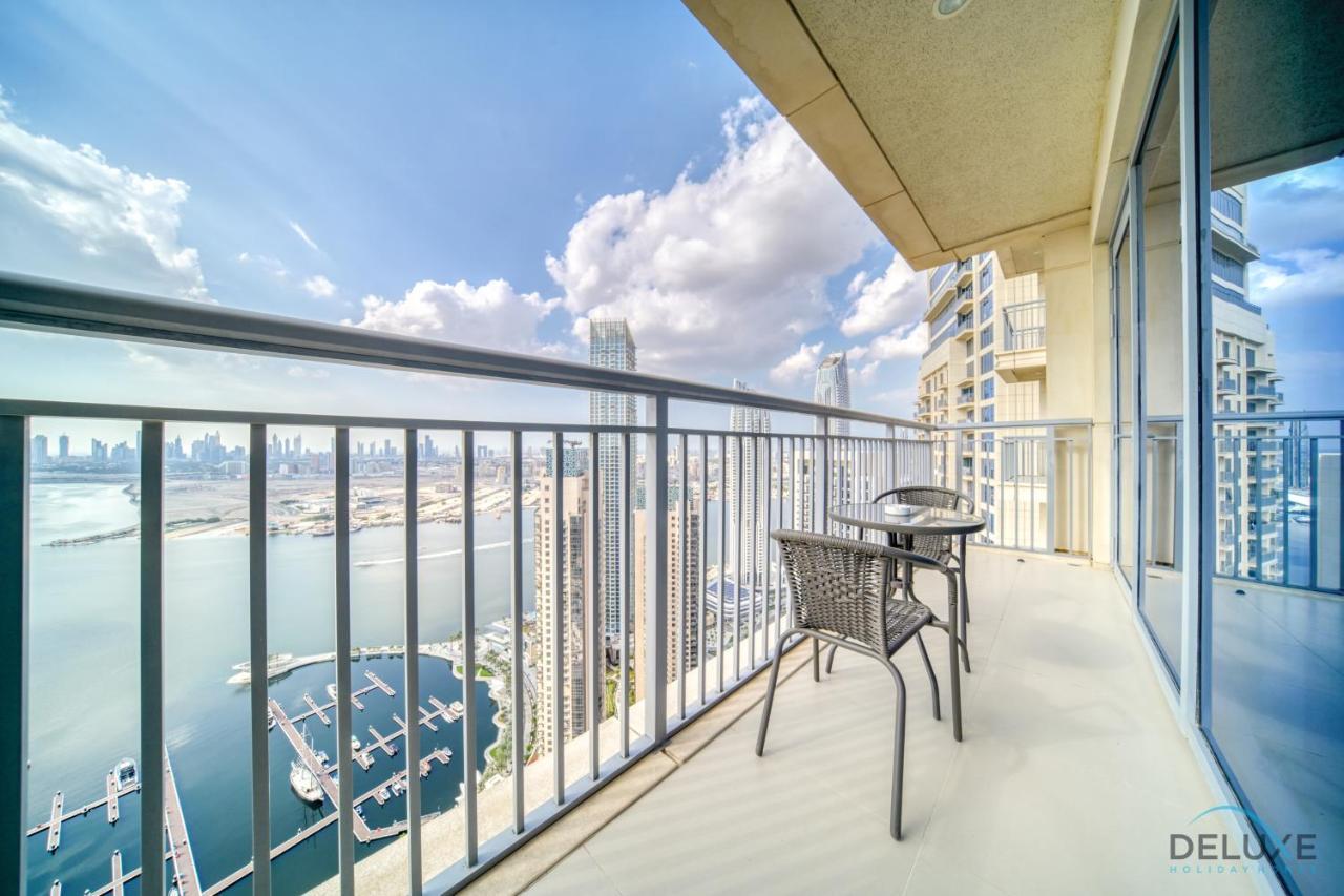 Distinguished 3br With Assistants At Harbour Views Tower 1 By Deluxe Homes