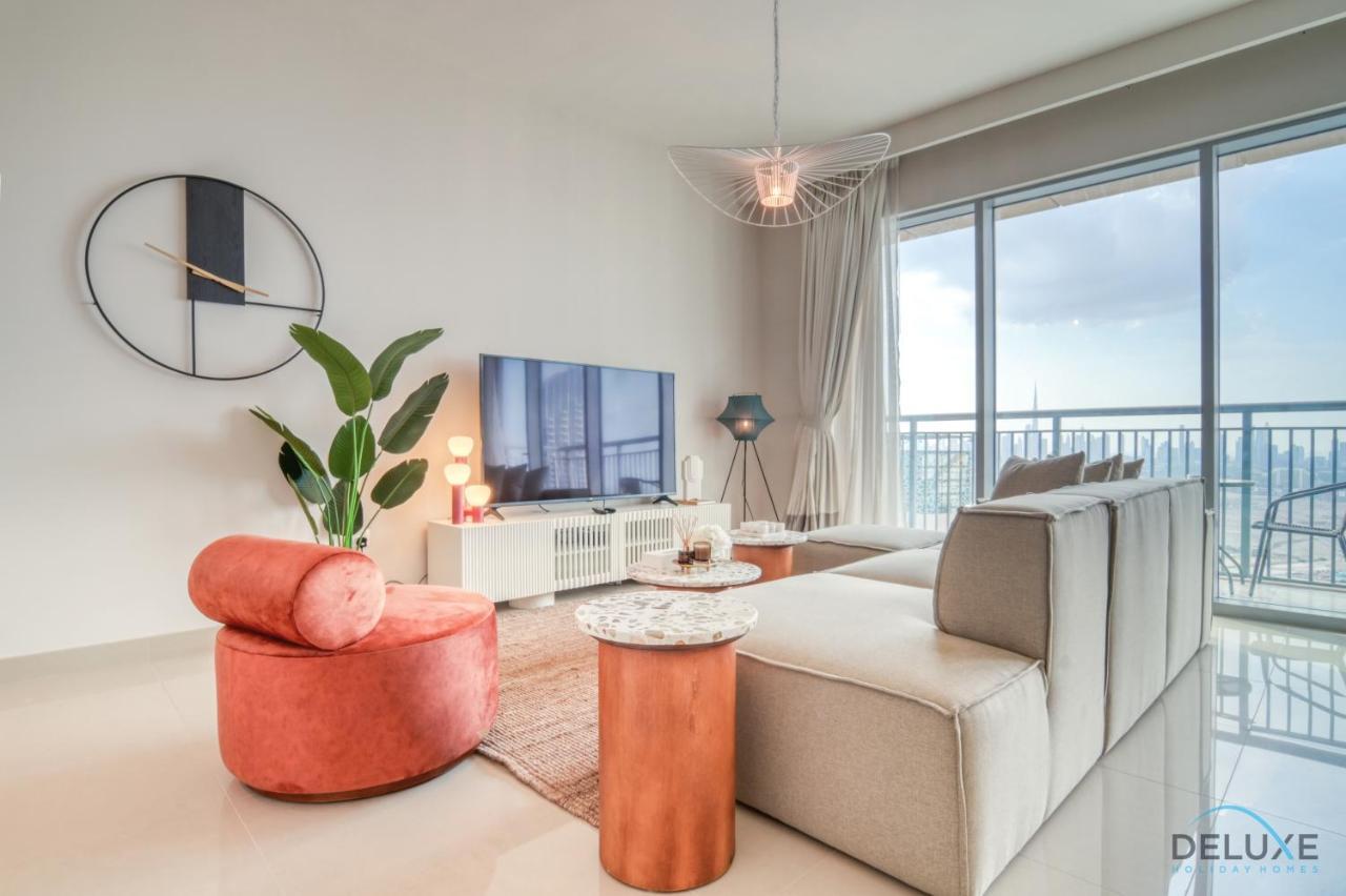 Distinguished 3br With Assistants At Harbour Views Tower 1 By Deluxe Homes * Dubai