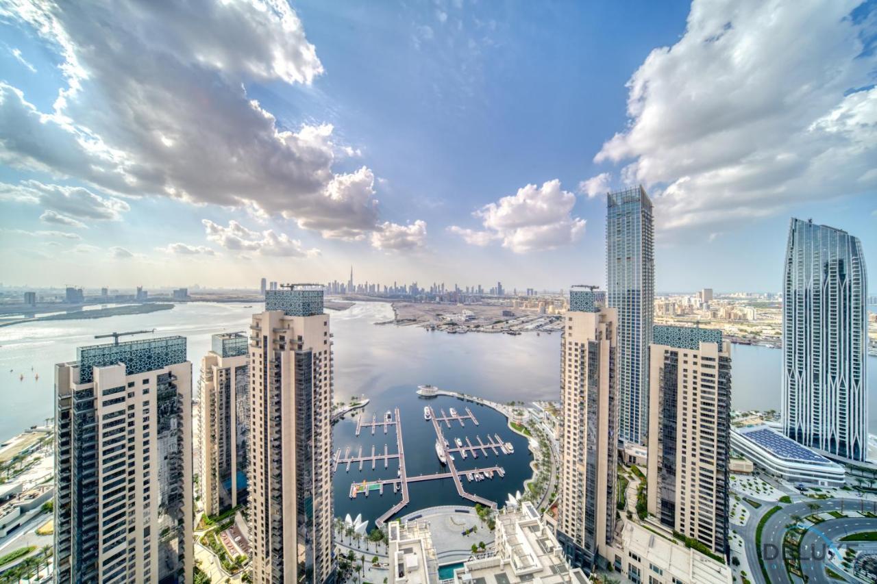 Distinguished 3br With Assistants At Harbour Views Tower 1 By Deluxe Homes