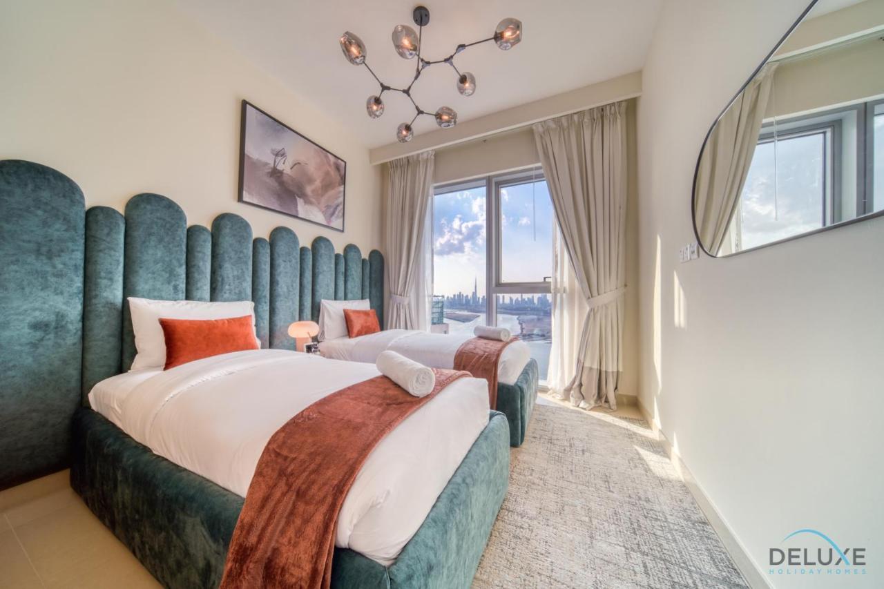 Distinguished 3br With Assistants At Harbour Views Tower 1 By Deluxe Homes * Dubai