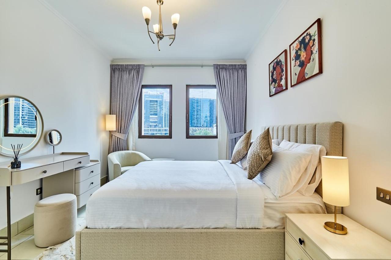 Golden Homes Old Town 1br Reehan Minipalais Beside Burjh & Mall Downtown