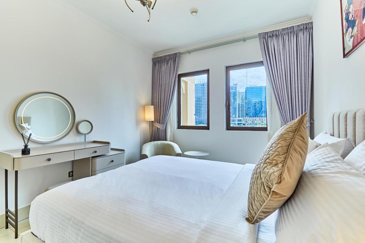 Golden Homes Old Town 1br Reehan Minipalais Beside Burjh & Mall Downtown Apartment *