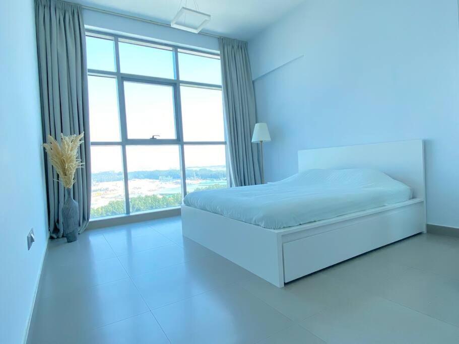 Apartment Spacious And Open View Majan/al Barari Dubai