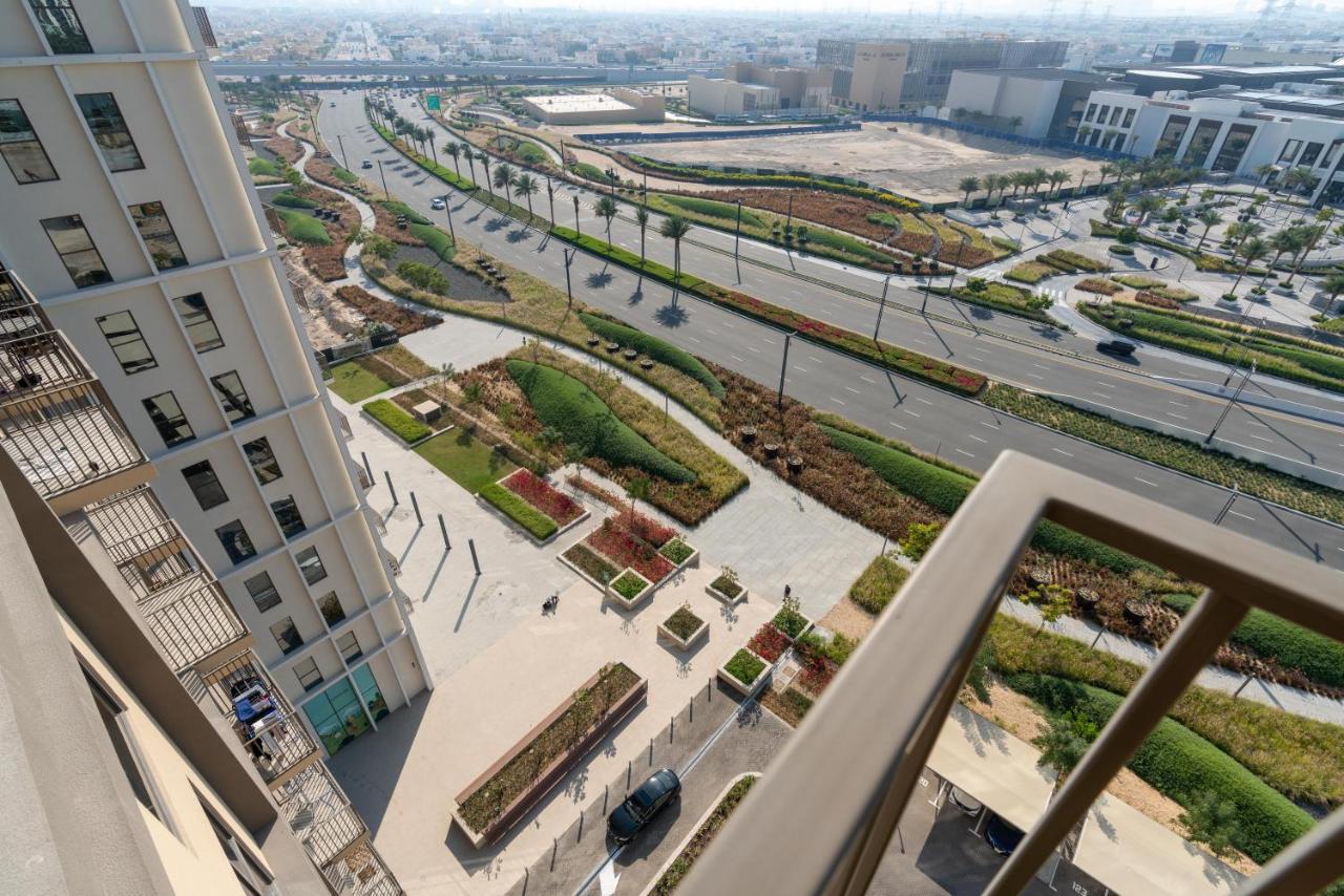 Lux Bnb Collective-1 -dubai Hills Apartment