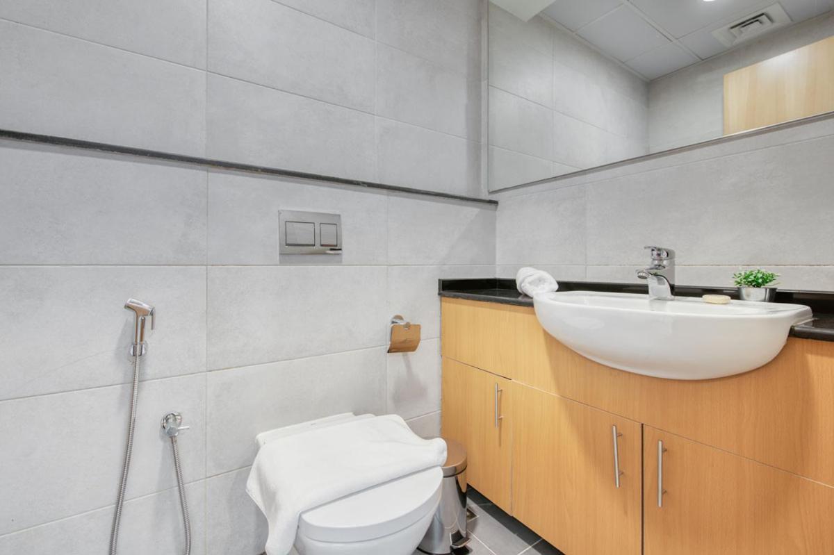 1 Bedroom At Tara 2 In Al Quoz By Pk Holidays * Dubai