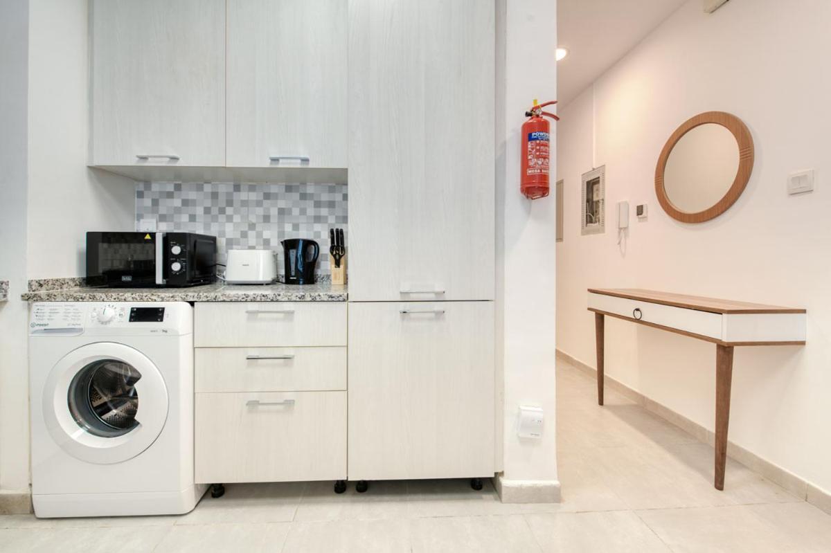 Apartment 1 Bedroom At Tara 2 In Al Quoz By Pk Holidays