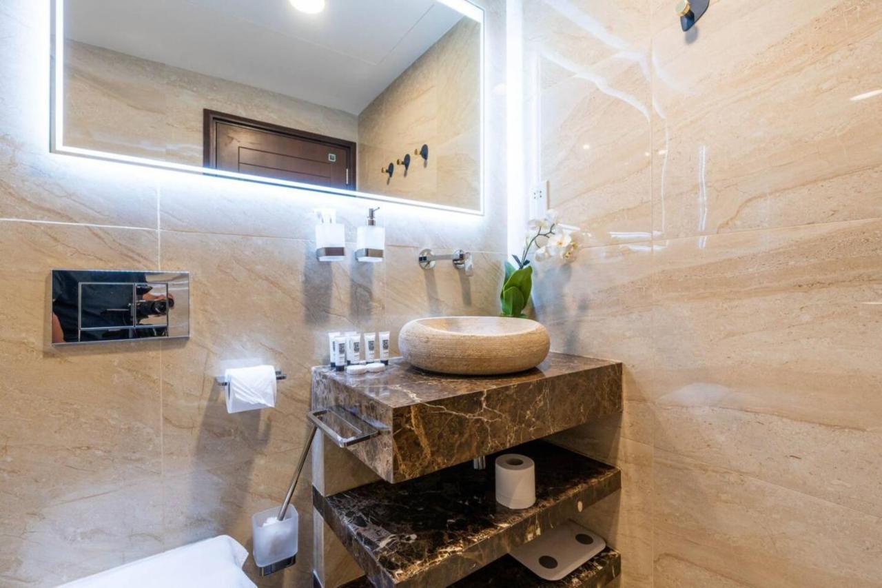 Stylish And Central 1 Bd In Downtown * Dubai