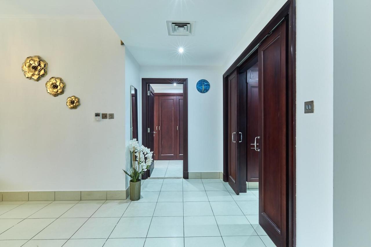 Golden Homes Old Town 1br Reehan Minipalais Beside Burjh & Mall Downtown