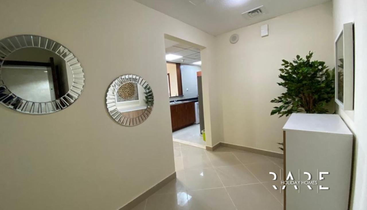Rare Homes In Icon Tower 2 Jumeirah Towers - Close To Ain & Marina - R2407 Apartment