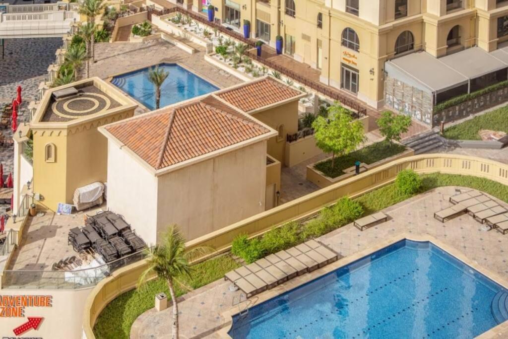 Apartment Jbr 3 Bedroom Specious Dubai