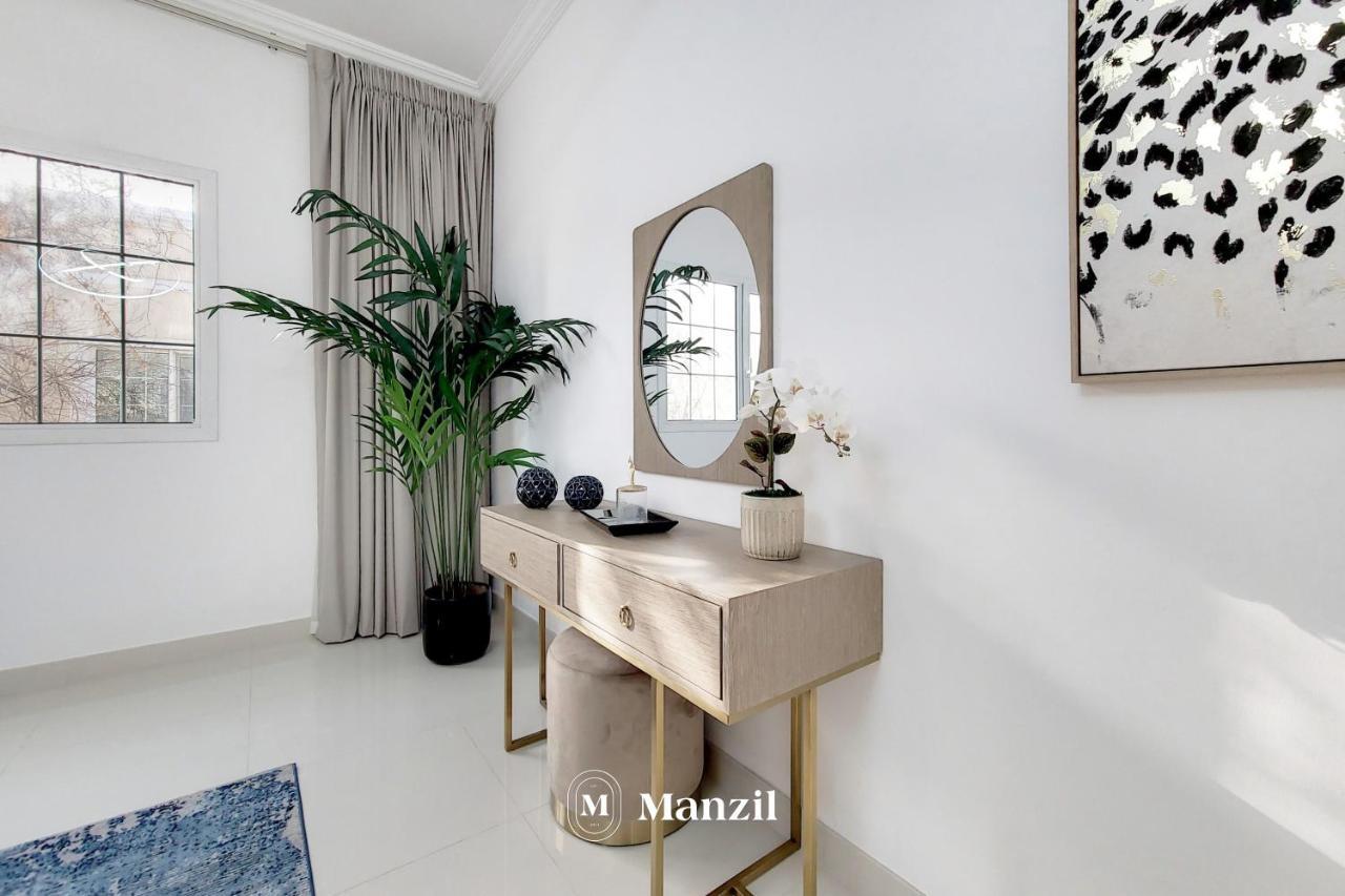 Al Bateen Residences, Luxury With Private Beach Access In Jbr By Manzil