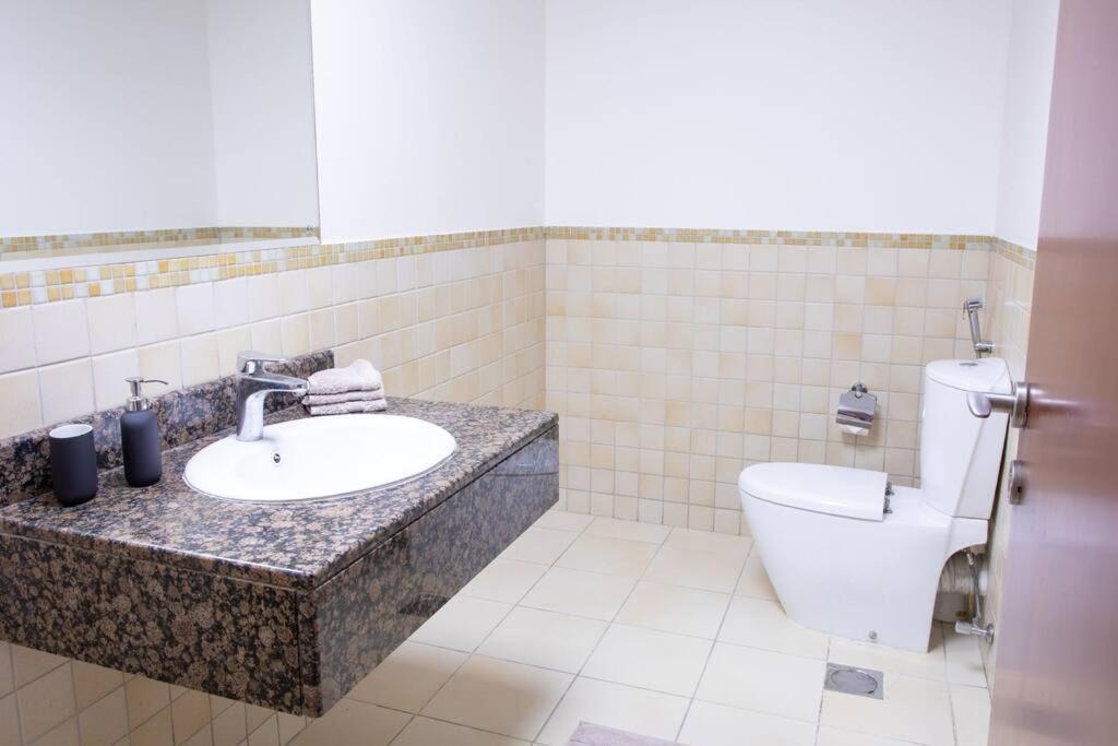 Apartment Massive 3/ 4 Bedroom In Centrum Of Jbr, Dubai!