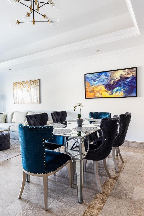 Fairmont South Apartment