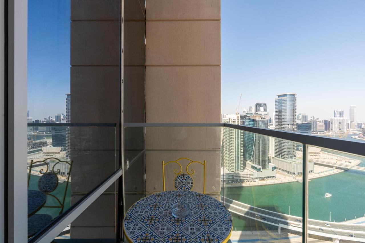 Lux I Amna Tower I Panaromic Views Apartment