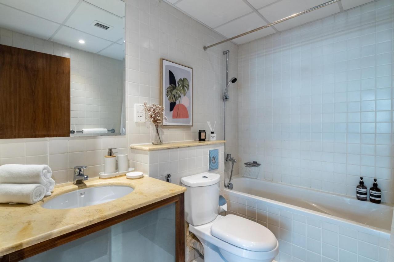 Apartment Luxurious Style 2br In Marina W/ Yacht View *