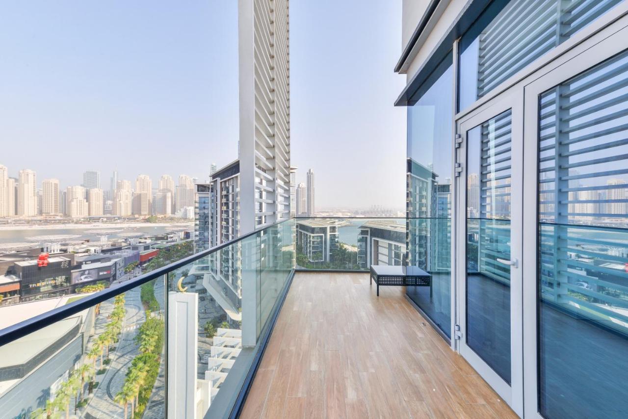 Spectacular 3 Bedroom With Maids Facing The Eye Apartment Dubai