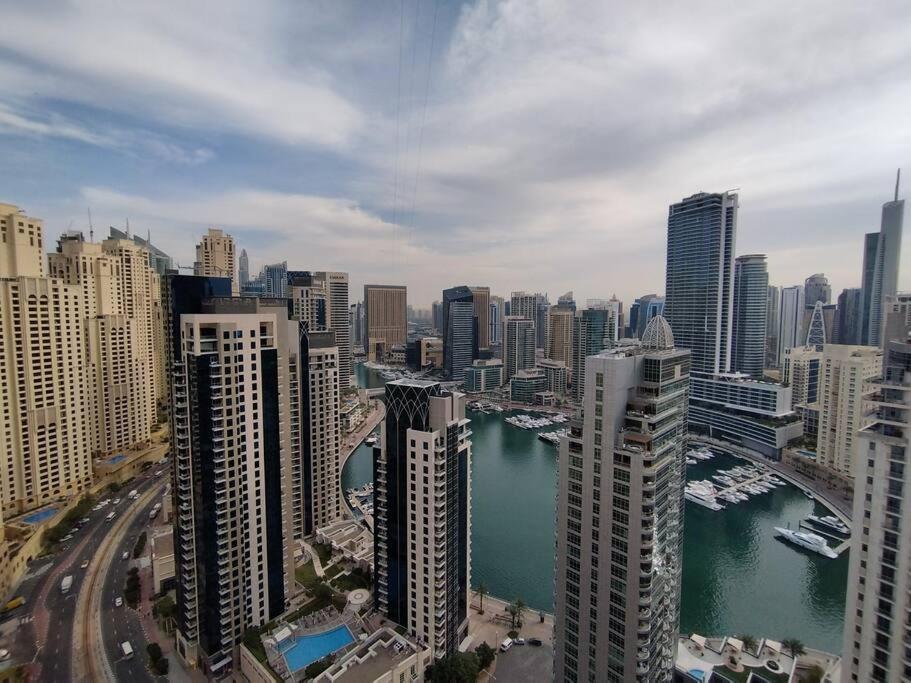 Dominant View Of Marina Apartment