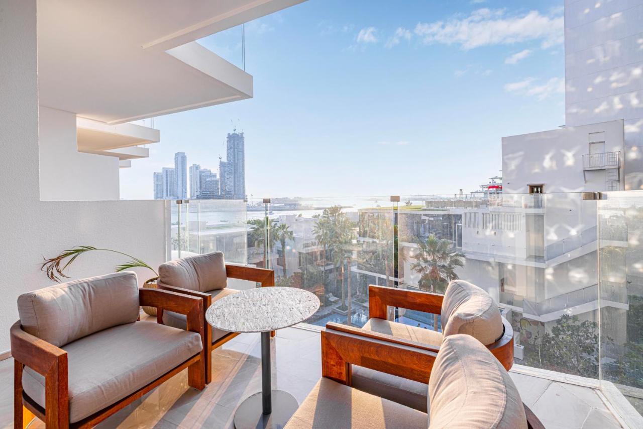 Daniels Five Palm 2br With Maid And Sea View Apartment Dubai