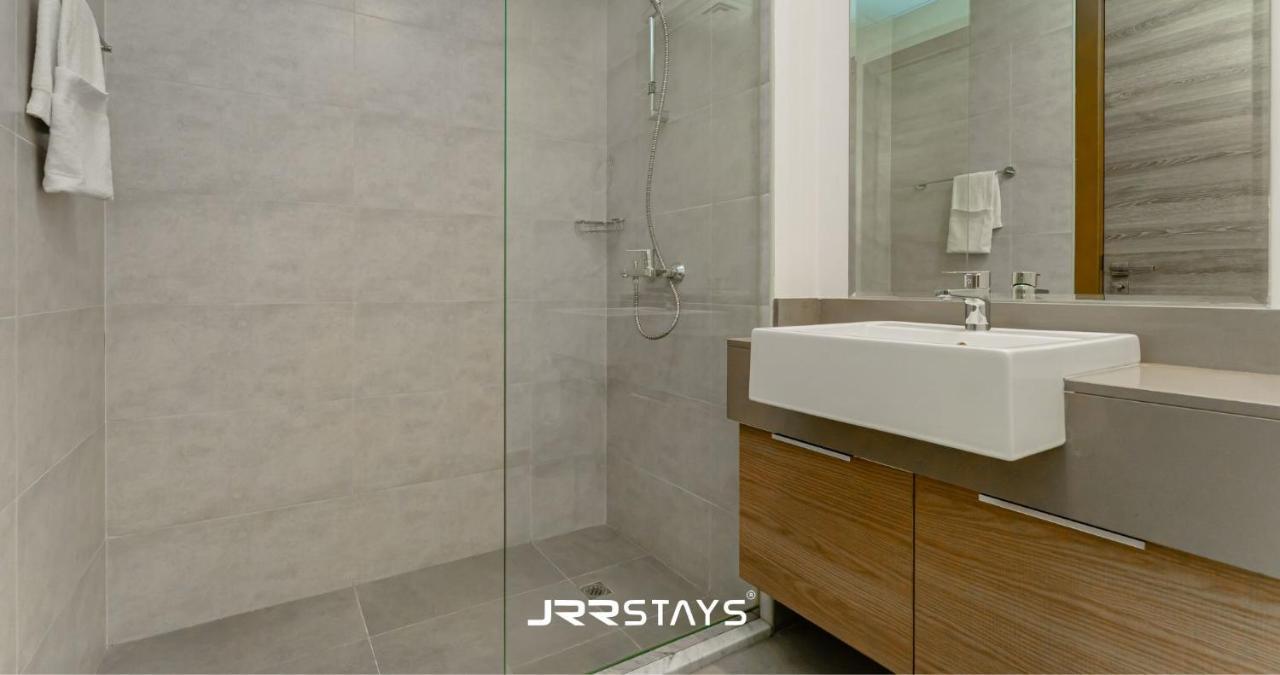Trendy - Panoramic Views - Jvc * Dubai