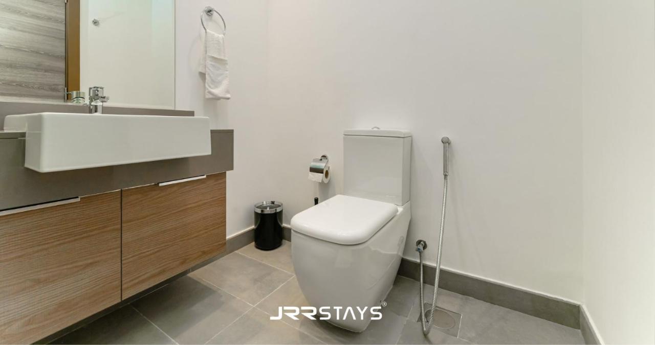 Trendy - Panoramic Views - Jvc Apartment
