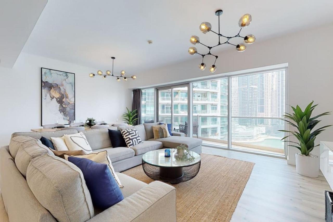 Apartment Marina Tower, Marina - Exquisite Three Bedroom *