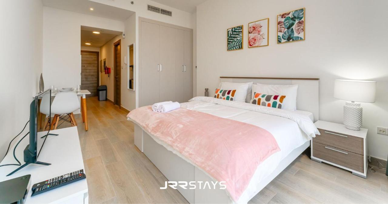 Trendy - Panoramic Views - Jvc * Dubai