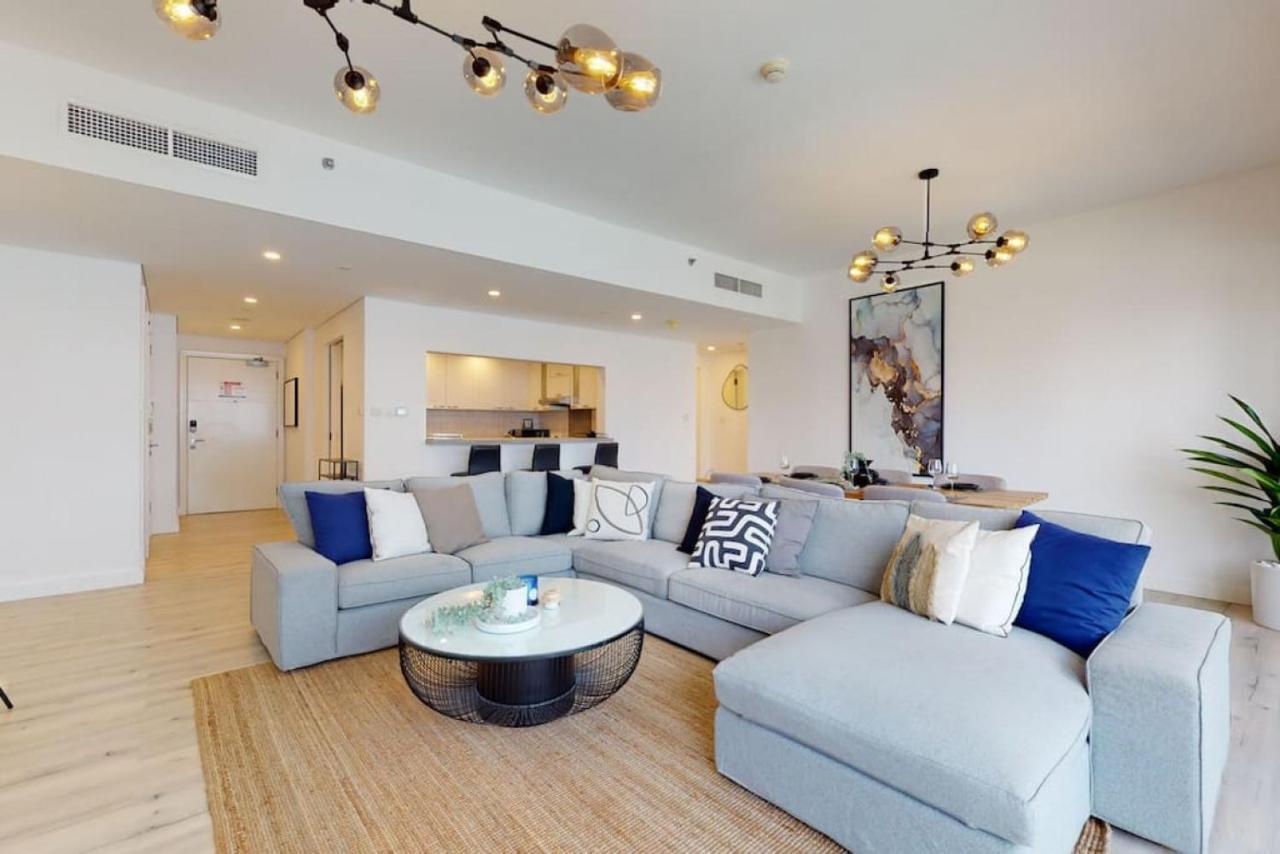 Apartment Marina Tower, Marina - Exquisite Three Bedroom