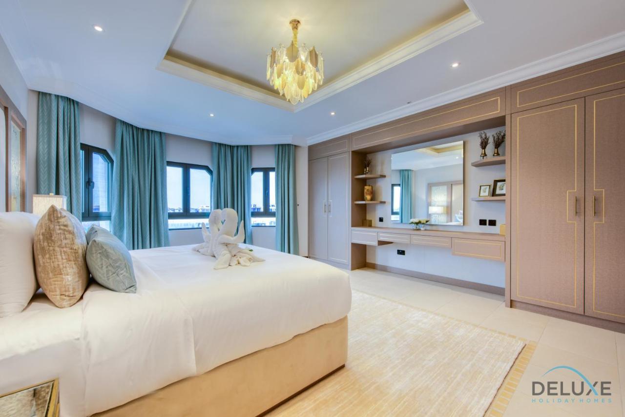 Oasis: Luxe 4br With Assistant And Private Pool At Palm Jumeirah