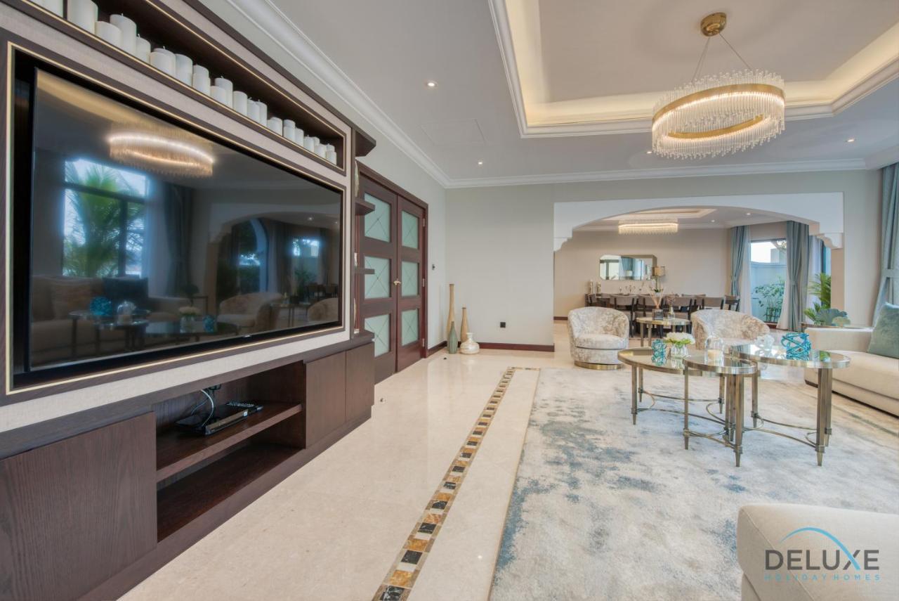 Oasis: Luxe 4br With Assistant And Private Pool At Palm Jumeirah