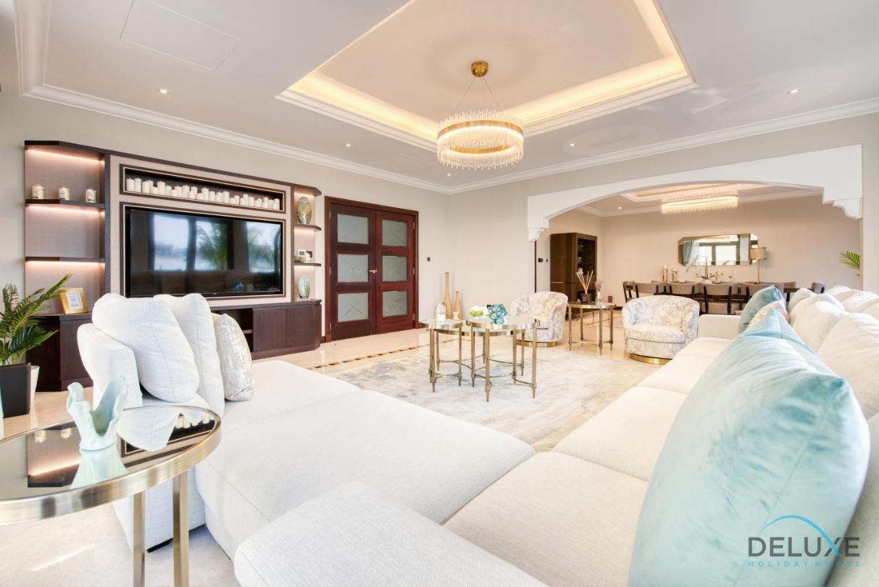 Villa Oasis: Luxe 4br With Assistant And Private Pool At Palm Jumeirah *
