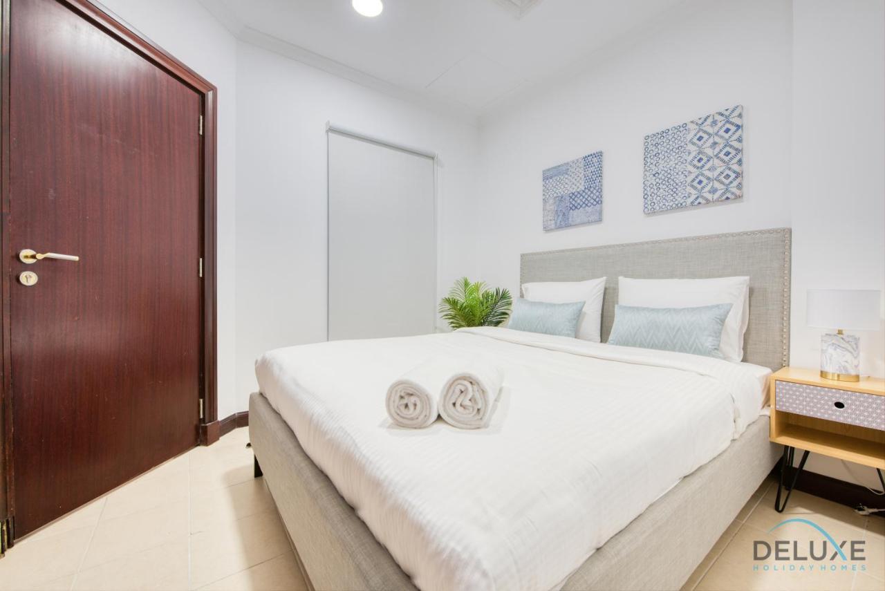 Oasis: Luxe 4br With Assistant And Private Pool At Palm Jumeirah Villa *