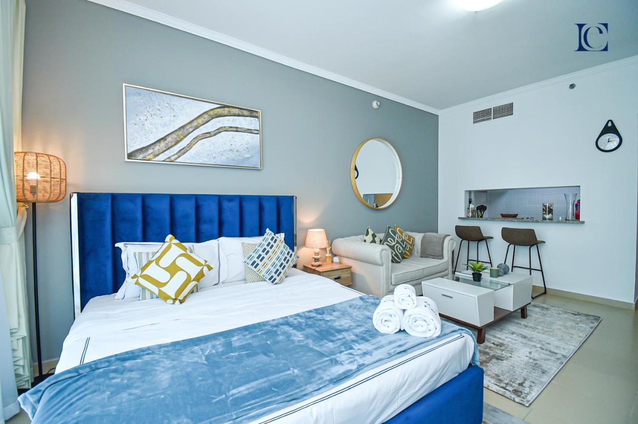 Luxury Escapes - View Brand New In X1 Tower Jlt * Dubai