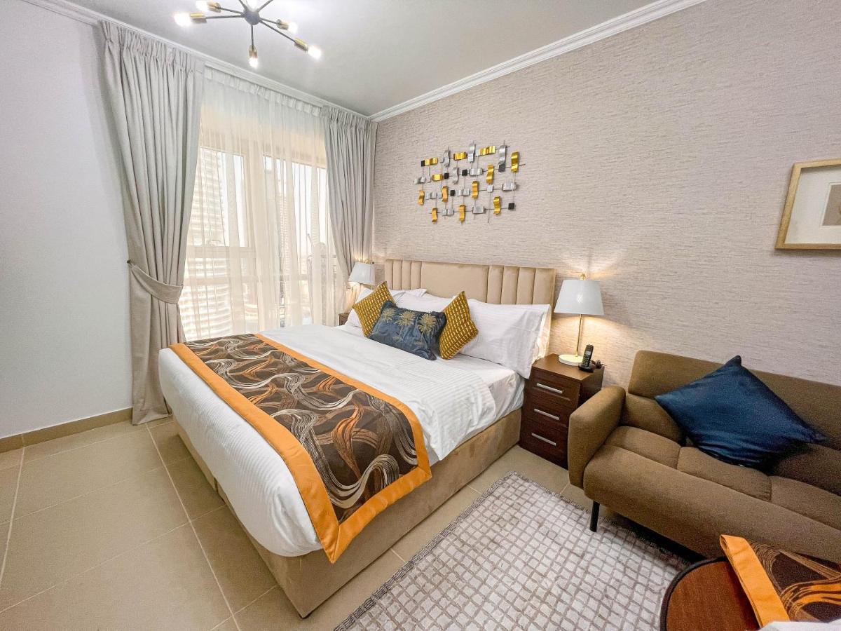 Cosmos Living Luxurious Near Metro Apartment *