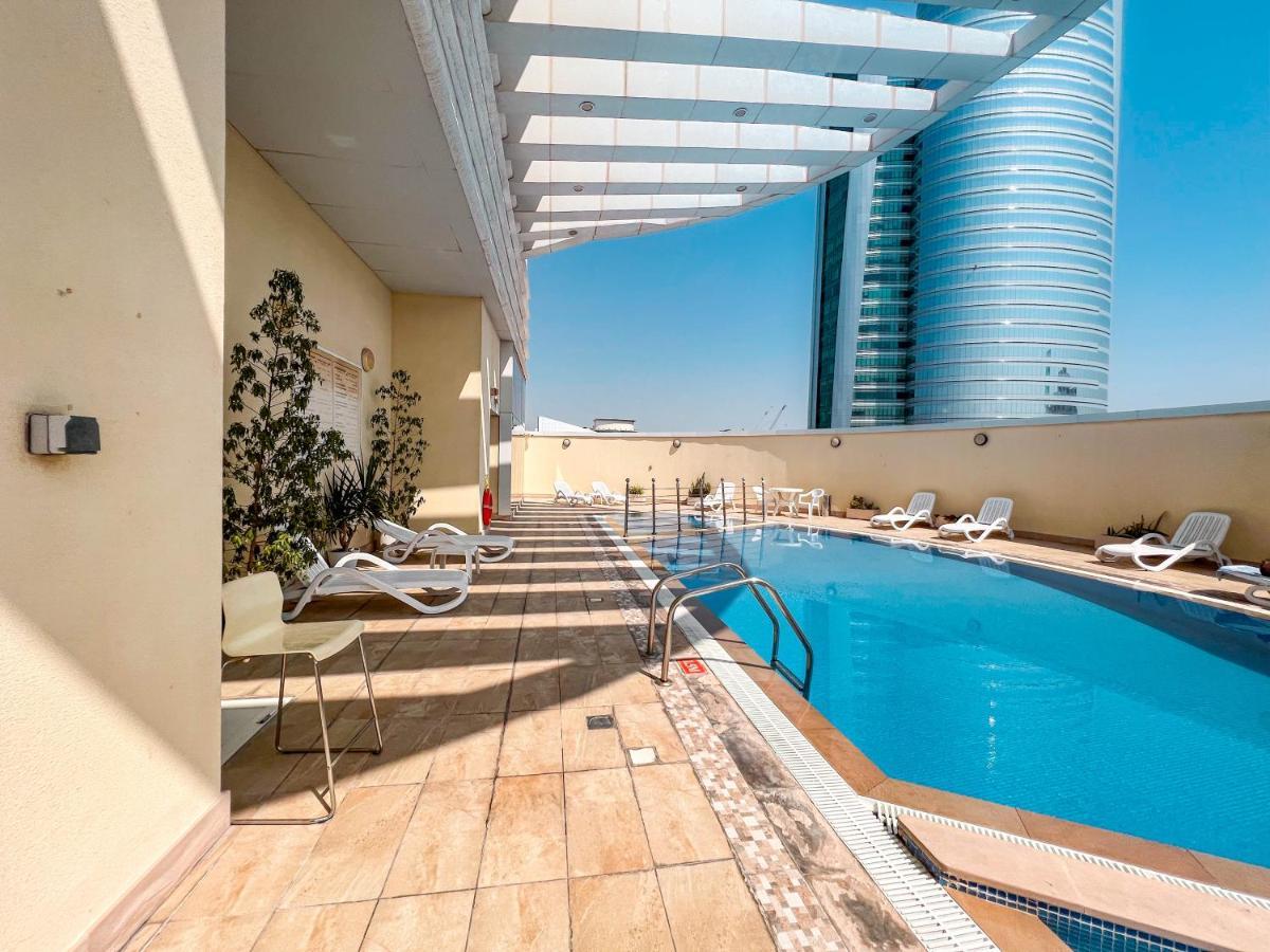 Cosmos Living Luxurious Near Metro Apartment *
