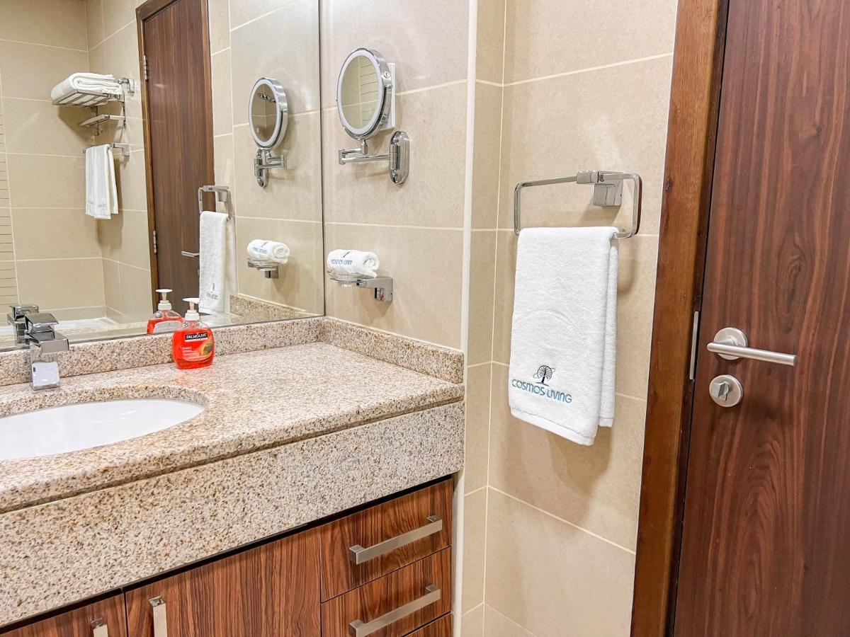Apartment Cosmos Living Luxurious Near Metro *